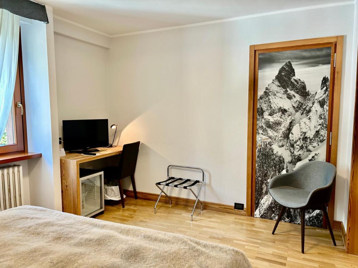 Hotel Croux Courmayeur Exteriér fotografie