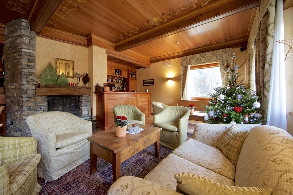 Hotel Croux Courmayeur Exteriér fotografie