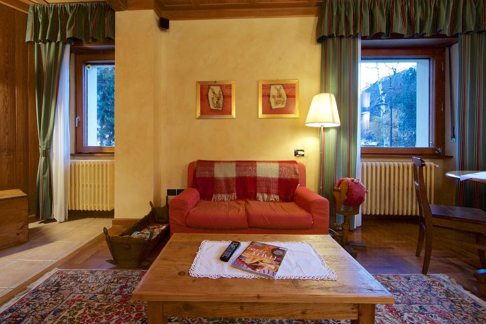 Hotel Croux Courmayeur Exteriér fotografie