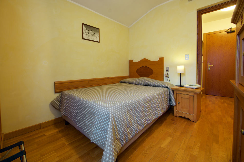 Hotel Croux Courmayeur Exteriér fotografie